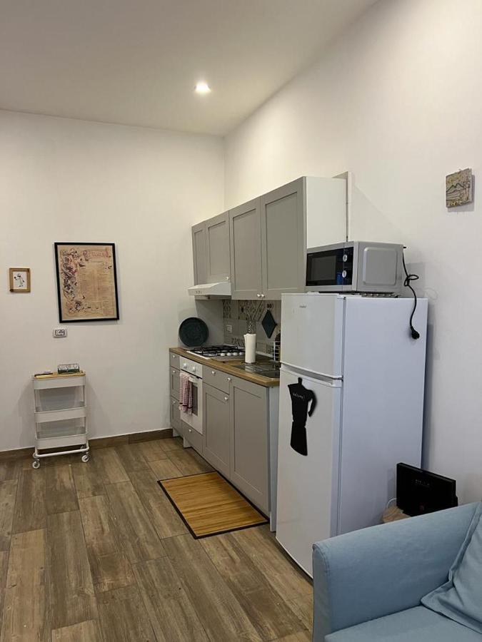 Casa Gaia A Due Passi Dal Duomo Leilighet Napoli Eksteriør bilde